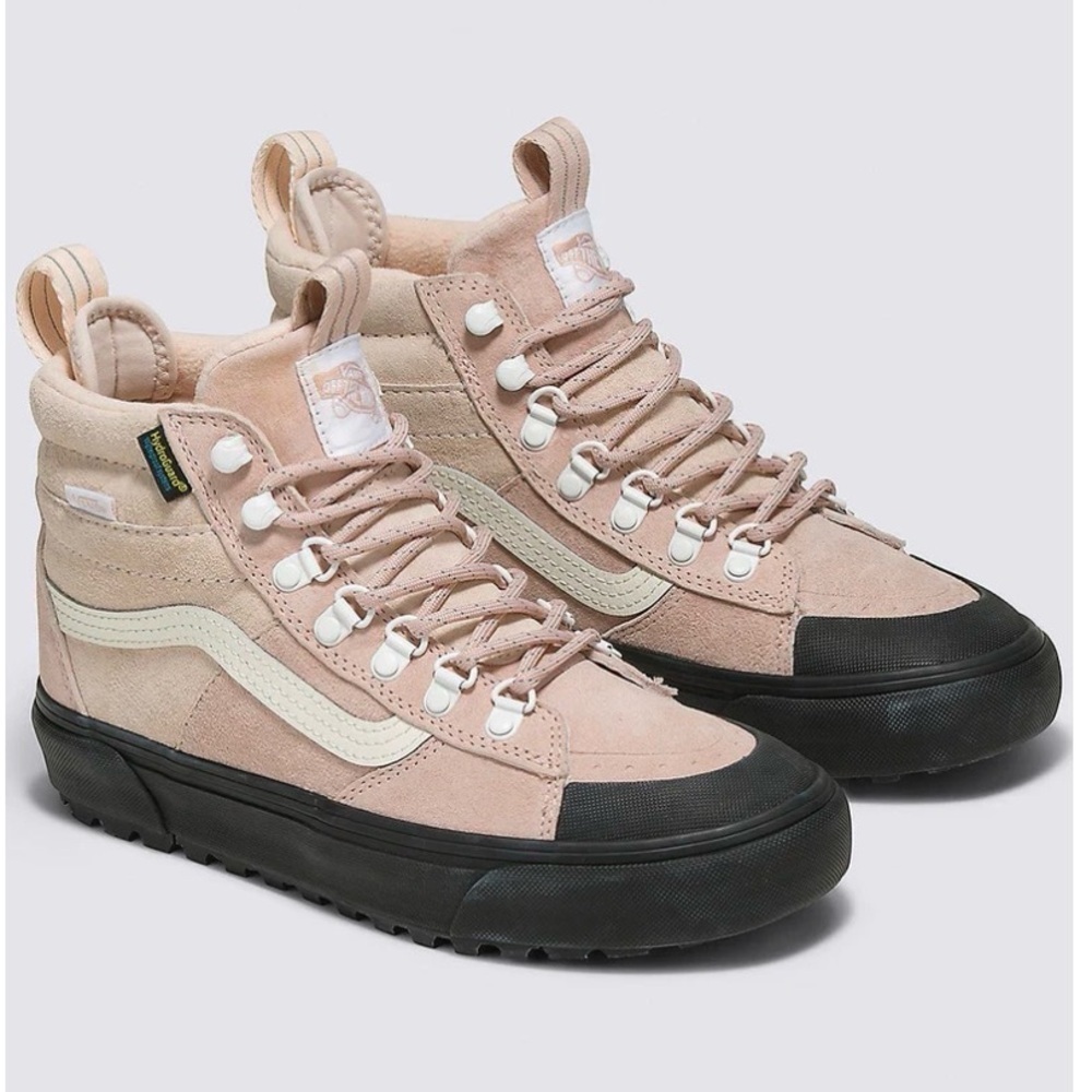 Vans Women's SK8-Hi DR MTE-2 Shoes in Rose Smoke Women’s size 8.5